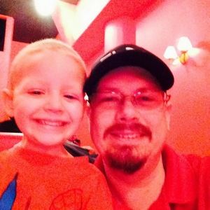 Meet your Posher, Ty